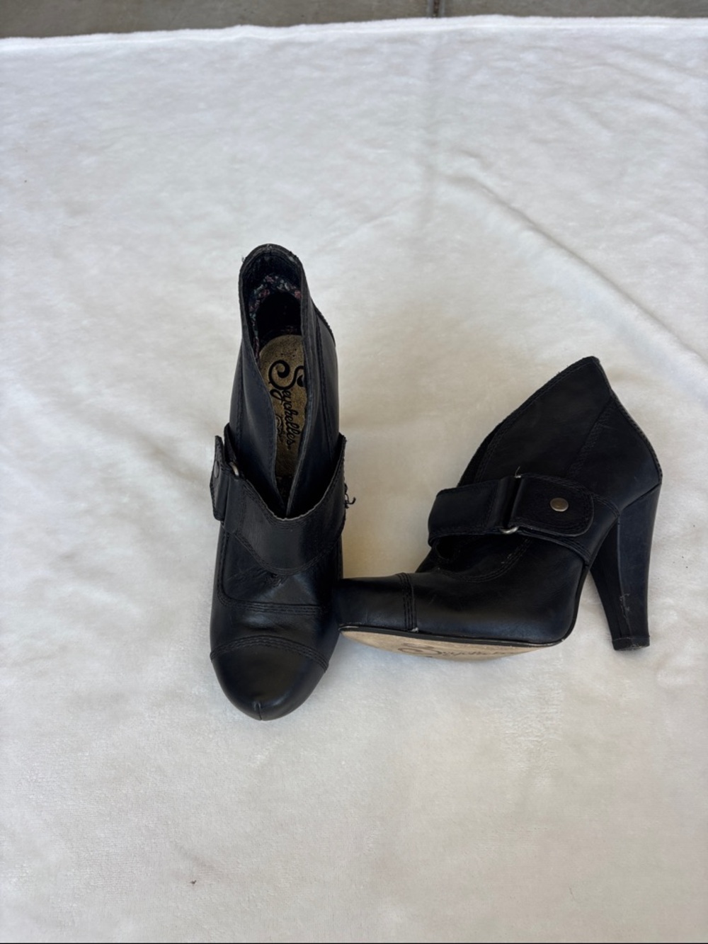 Seychelles Black Leather Ankle Heeled Boots with Buckle Strap